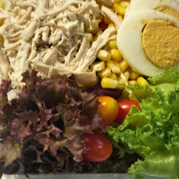 สลัดปูอัดจัดเต็ม