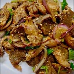 น้ำตกหมู