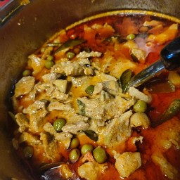 ร้านกับข้าว คุณตุ้ม (แกงถุง)