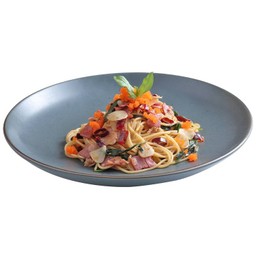 สปาเกตตีผัดพริก เบคอน และไข่กุ้ง
