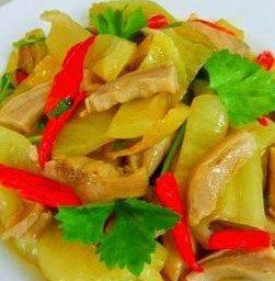 กระเพราะหมูผัดเกียมฉ่าย