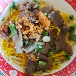 ก๋วยเตี๋ยวเนื้อสดล้วน