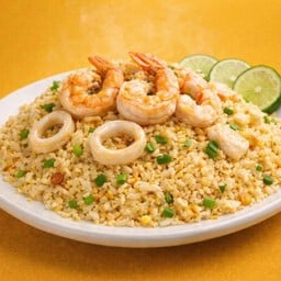ข้าวผัดทะเล