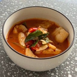 ต้มยำปลา น้ำข้น (สูตรคลีน)