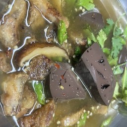 หมูกรอบซุปเปอร์