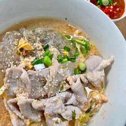 สุกี้น้ำ หมู