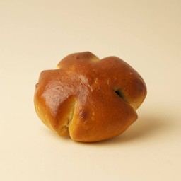 Walnut&Red Bean Bun