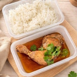 ข้าวหน้าไก่ต้มน้ำปลา