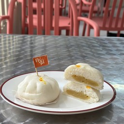 ซาลาเปา ถั่วแดง (Steamed Stuff Bun - Red Bean)