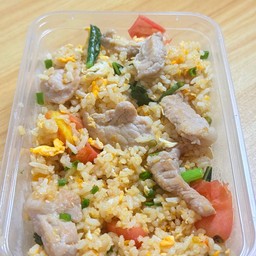 ข้าวผัดหมู