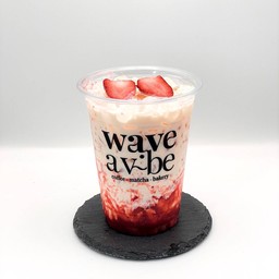 นมสดสตรอว์เบอร์รี (Strawberry Fresh Milk)