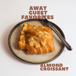 Almonds Croissant - แอลมอนด์ ครัวซองค์