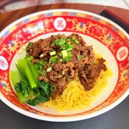 บะหมี่หน้าเนื้อผัดซอสญี่ปุ่น  (แห้ง)