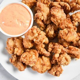 ไก่คาราเกะทอด + Pink sauce