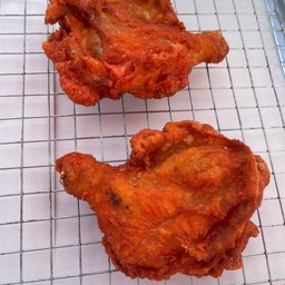 น่องติดสะโพก ชิ้นใหญ่