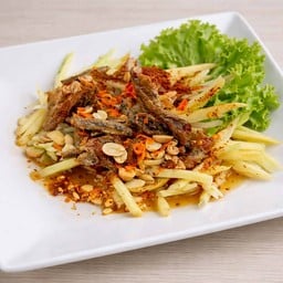 ยำปลาดุกฟู น้องออกัส