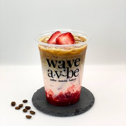ลาเต้สตรอว์เบอร์รี (Strawberry Latte)