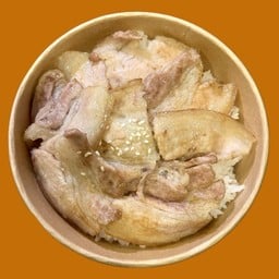 Grill&Yolk ข้าวหน้าหมูย่างเกลือ