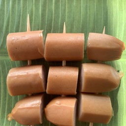 ใส้กรอกหนังกรอบ