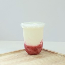 โยเกิร์ตปั่น สตรอเบอร์รี่