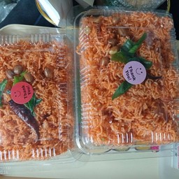 หมี่กรอบ