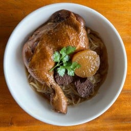 เตี๋ยวหรือข้าว