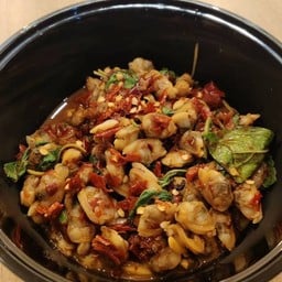 กระเพราหอยลาย(กับข้าว)
