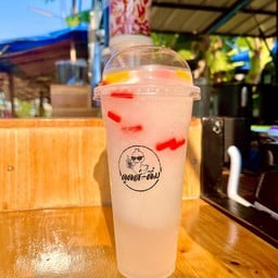 ดูดส์-ดื่ม (ชานมไข่มุก)