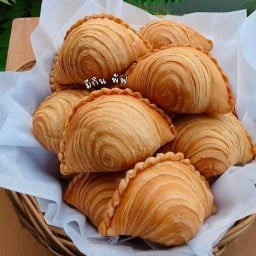 มีกิน พัฟ กะหรี่ปั๊บโฮมเมด