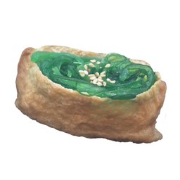 E02 อินาริยำสาหร่าย (Seaweed Salad Inari)