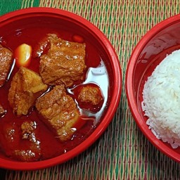 [อร่อยซ่ากับโค้ก] ฮังเลลาวา โดนใจ 150 กรัม พร้อมข้าวหอมมะลิ 100% +  โค้ก ไม่มีน้ำตาล (กระป๋อง)