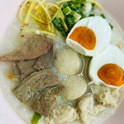 โจ๊กหมูรวม ไข่เค็ม