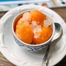 มะยงชิดลอยแก้ว