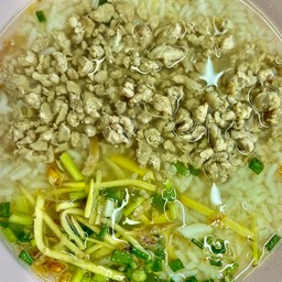 ข้าวต้มหมูสับ