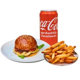 American New Classic + French Fries + Drinks