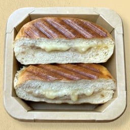 พานีนี่ ทูน่า ชีส