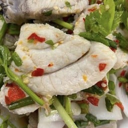 ยำเนื้อปลา