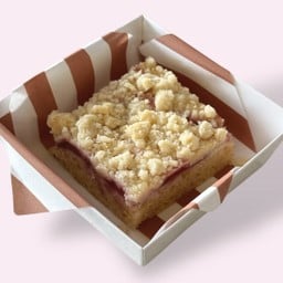 สตอเบอรี่ชีสเค้กครัมเบิ้ล 🍓