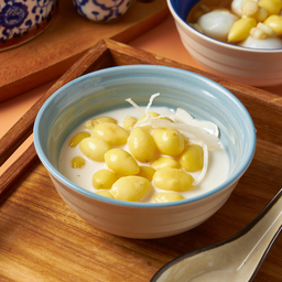 แปะก๊วยนมสด มะพร้าวอ่อน