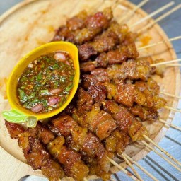มาดีมีเนื้อ  เนื้อย่าง/หมูย่างเสียบไม้