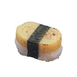 A08 ซูชิไข่หวานเบิร์น (Seared Tamagoyaki Sushi)