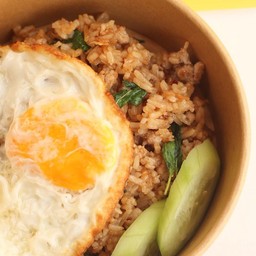 ข้าวคลุกกะเพราหมูสับ+ไข่ดาว