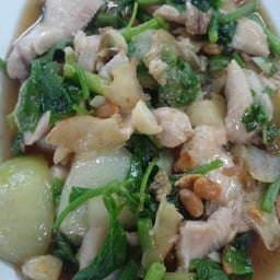 ปลาผัดคื่นช่าย