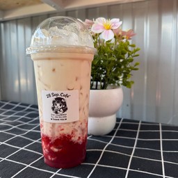 นมสดสตอเบอร์รี่ ( ไม่ปั่น )