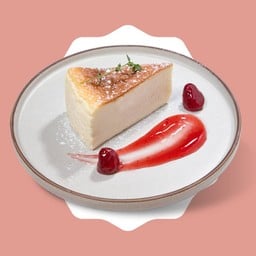 ชีสเค้กหน้าไหม้ พร้อมซอสสตอเบอรี่