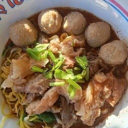 ก๋วยเตี๋ยวโฮเด้งรสเด็ด ประจวบ