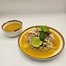 Pyay Style Paratha Salad
