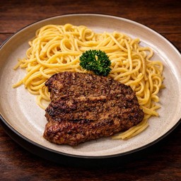 สปาเก็ตตี้ครีมซอสอกไก่ย่าง