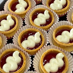 Baby Raspberry Cream Cheese Tart - เบบี้ ราสพ์เบอร์รี่ครีมชีสทาร์ต