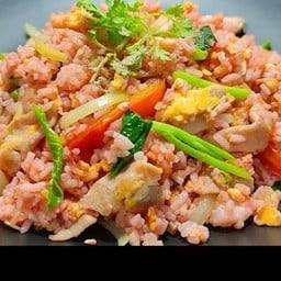 ก๋วยเตี๋ยวคั่วกรอบ-ครัวนายเหมือง